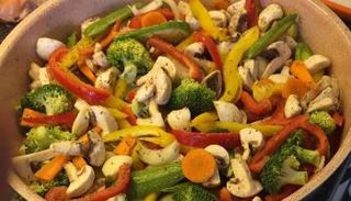 طريقة عمل الخضار السوتيه