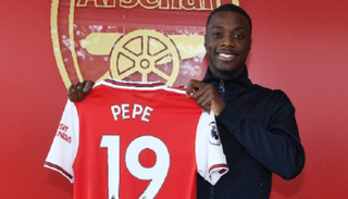 نيكولاس بيبي  