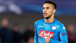 كالياري ينضم إلى سباق التعاقد مع الجزائري وناس