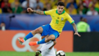 أرسنال يعمل على حسم استعارة كوتينيو