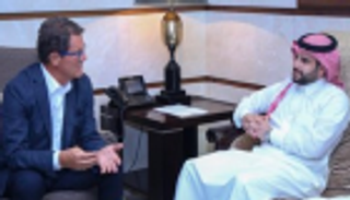 كابيلو: كارلوس أسرع صفقاتي.. وميسي ليس طبيعيا