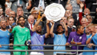 تقنية الصقر وإنقاذ ووكر وإنذار جوارديولا أبرز مشاهد كأس الدرع الخيرية