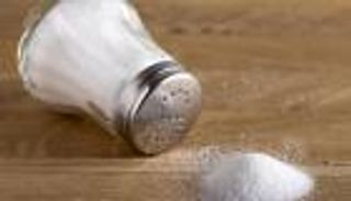 سر الرغبة في الأطعمة المالحة.. احذر من الجفاف والإدمان