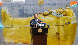 خالد العناني، وزير الآثار المصري