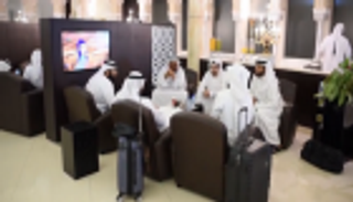 بعثة الإمارات الرسمية تذلل العقبات أمام الحجاج فور وصولهم