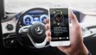 بديلا للورقي.. دليل الاستعمال الرقمي يغزو عالم السيارات