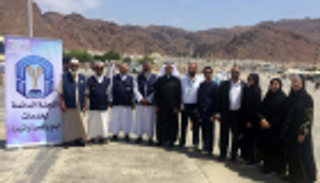 طلاب جامعة طيبة يقدّمون خدمات مميزة للحجاج