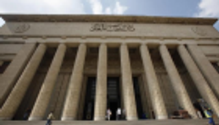 مصر تحيل 10 متهمين للمحاكمة تخابروا مع داعش