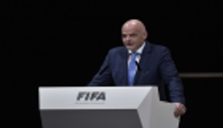 إنفانتينو يهنئ النادي الأهلي بلقب الدوري المصري