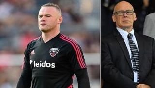 واين روني ومالك ديربي