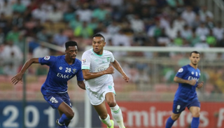 من مباراة الأهلي والهلال
