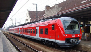 الألمانية الشابة حاولت التقاط "سيلفي" على عربة قطار متوقفة