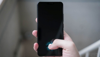 تصميم توقعي لهاتف آيفون 2021