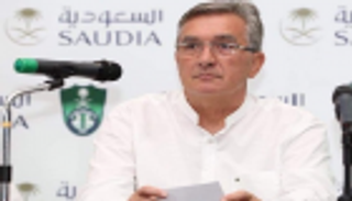 إيفانكوفيتش مدرب الأهلي يحمل الحكم مسؤولية رباعية الهلال