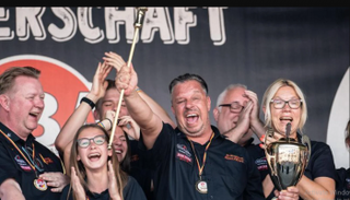 الفريق المتوج بلقب "ملك الشواء"