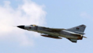 الجيش الليبي يدمر مقاتلة للمليشيات بمطار مصراتة