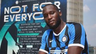 روميلو لوكاكو 