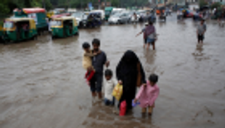 فيضانات تقتل 16 وتشرد الآلاف في الهند