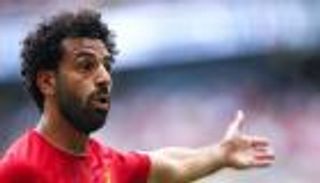 الشرطة الإنجليزية تحقق في تغريدة عنصرية ضد محمد صلاح