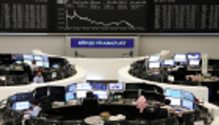 أزمة إيطاليا تدفع الأسهم الأوروبية للهبوط