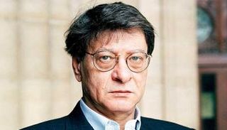  الشاعر الفلسطيني محمود درويش