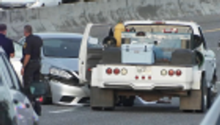 الشرطة الأمريكية تبحث عن مسلح قتل رجلين بالرصاص