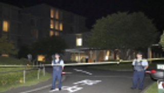 رجل يطعن 4 أشخاص بمستشفى في اليابان