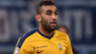 لعنة الرباط الصليبي تضرب الجزائري محمد فارس