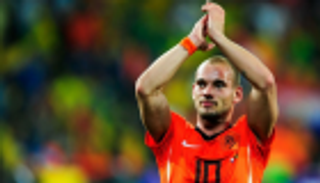 شنايدر يعلن اعتزاله كرة القدم