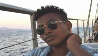 الشاب الإيطالي بيترو براجا