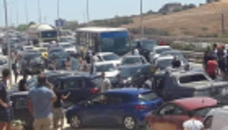 انقطاع المياه يفجر غضب الشارع التونسي ضد "الشاهد"