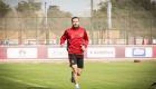 الجونة يعلن عن تعاقد "وهمي" مع معلول من الأهلي