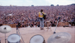 "وودستوك".. مهرجان أمريكي تحول لأسطورة موسيقية