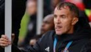 ميتشو مدرب أورلاندو بيراتس يقترب من قيادة الزمالك