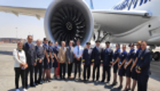 مصر تتسلم طائرة الأحلام السادسة.. وبكين أولى وجهاتها