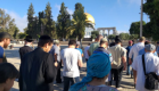 فلسطين والأردن يحذران من المساس بوضع الأقصى