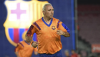 ستويشكوف يحذر برشلونة من "قنبلة" نيمار