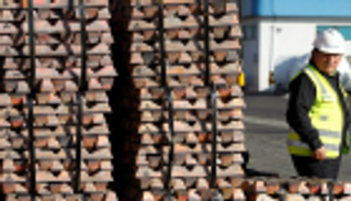 أسعار النحاس تهبط بفعل تهديدات الصين التجارية