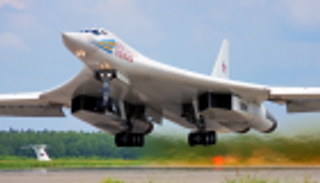 روسيا ترسل"البجعة البيضاء" قبالة ألاسكا الأمريكية