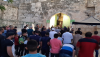 الاحتلال يفرض قيودا على دخول المسجد الأقصى