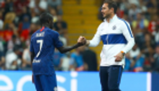 لامبارد يكشف عن موقف مثير لكانتي في السوبر الأوروبي