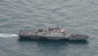 بولندا تبحث الانضمام لتحالف أمريكا في مضيق هرمز