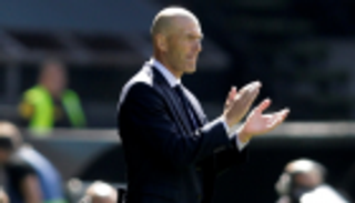 زيدان يؤكد استمرار بيل مع ريال مدريد.. ويكشف عن وعد هازارد له