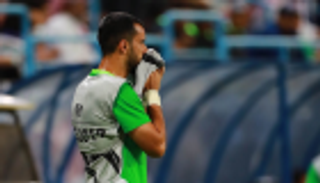 عمر السومة يعتذر لجماهير أهلي جدة بعد واقعة مباراة الهلال