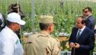 لأول مرة في مصر.. السيسي يكشف على الهواء عن راتب مسؤول كبير بالجيش