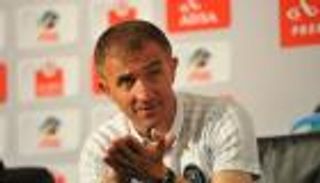 ميتشو يصل إلى القاهرة لتدريب الزمالك