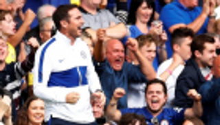 استقبال حافل للامبارد "المدرب" في ملعب ستامفورد بريدج