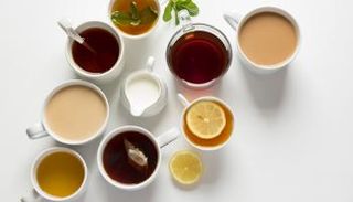 الشاي يجعل أسنانك أكثر قوة