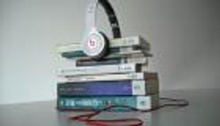 الثورة الرقمية تنعش سوق الكتب الصوتية المسموعة