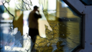 "العرس الدامي" بأفغانستان.. أشلاء تصرخ ضد الإرهاب